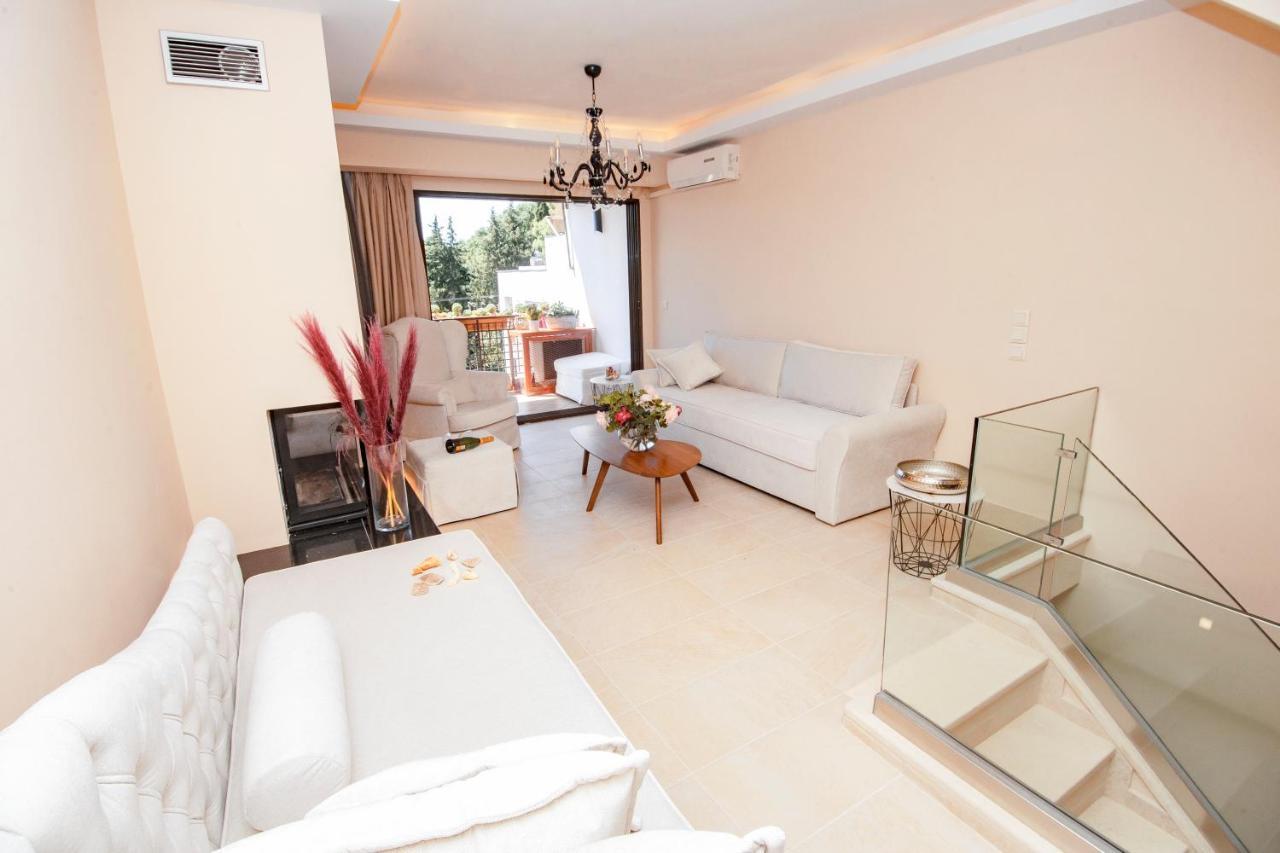 Ninos Luxury Apartment コルフ島 エクステリア 写真