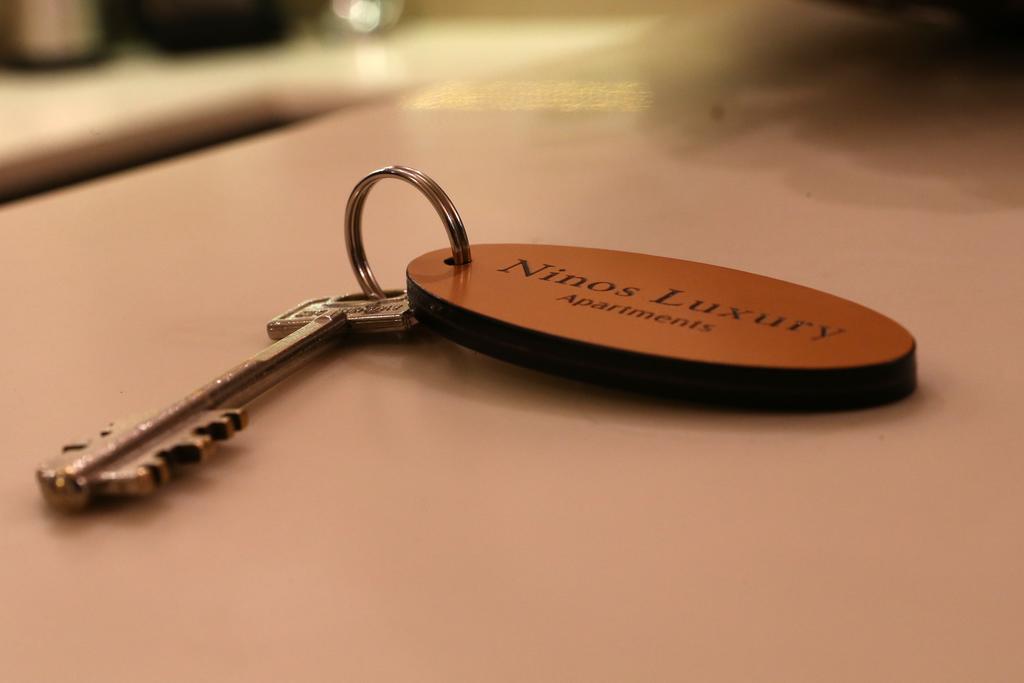 Ninos Luxury Apartment コルフ島 エクステリア 写真